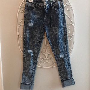 Refuge skinny boyfriend cut crop jeans